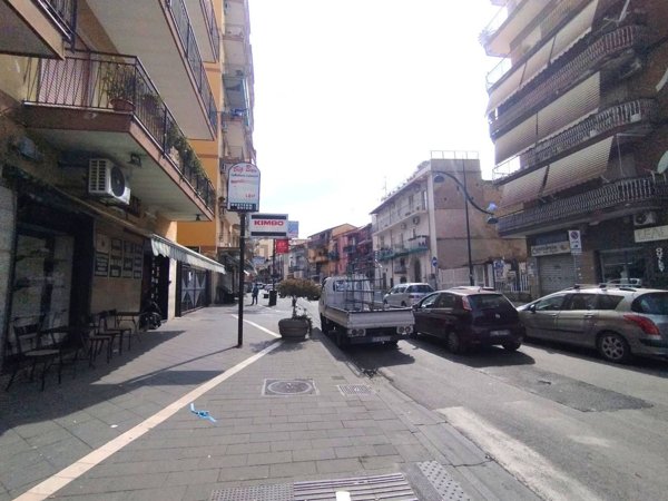 locale commerciale in affitto a Casalnuovo di Napoli