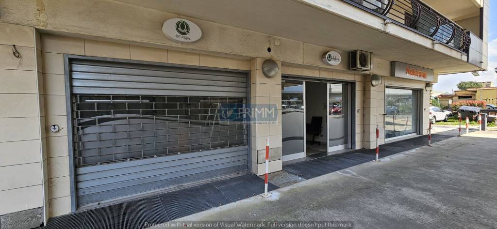 negozio in affitto a Casalnuovo di Napoli