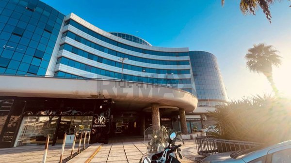 locale commerciale in affitto a Casalnuovo di Napoli