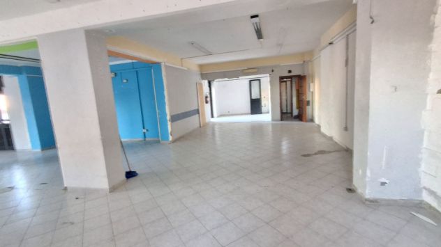 negozio in affitto a Casalnuovo di Napoli