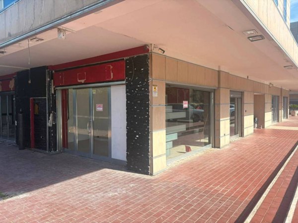 negozio in affitto a Casalnuovo di Napoli