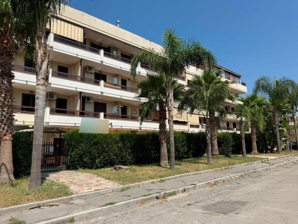 ufficio in affitto a Casalnuovo di Napoli in zona Tavernanova