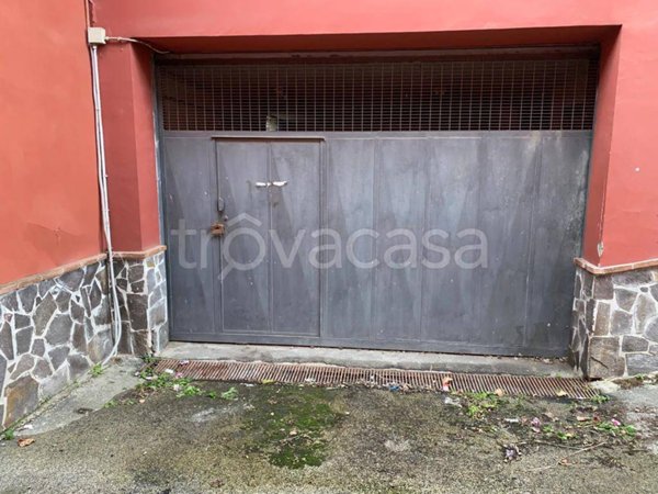 locale commerciale in affitto a Casalnuovo di Napoli in zona Tavernanova