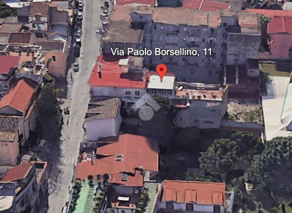 negozio in affitto a Casandrino