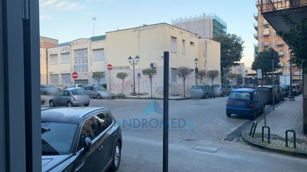 locale commerciale in affitto a Casavatore