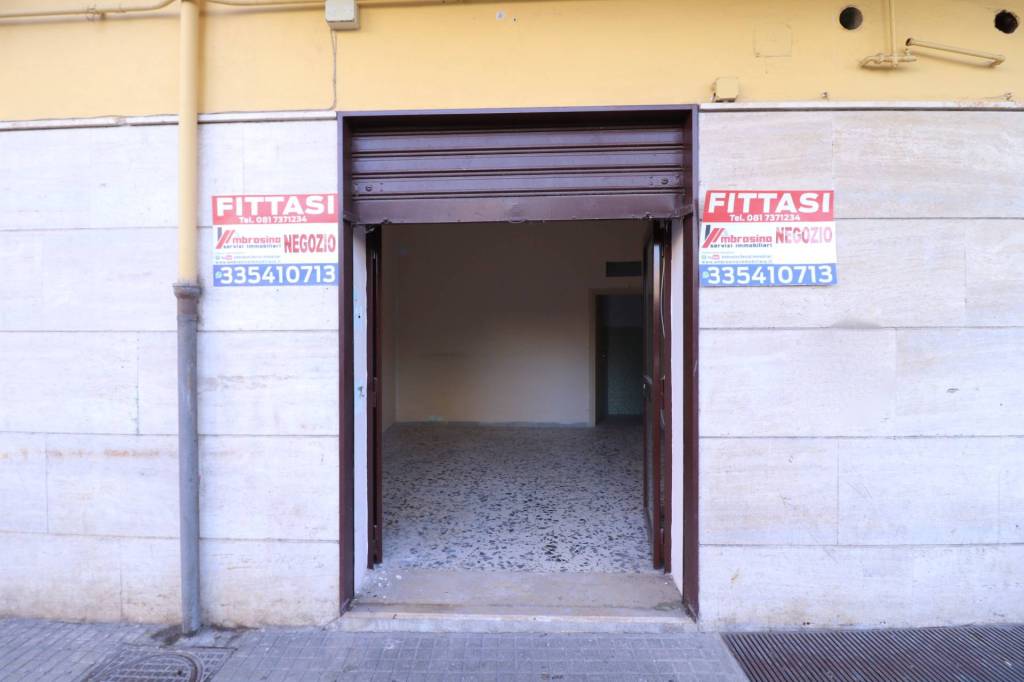 negozio in affitto a Casavatore
