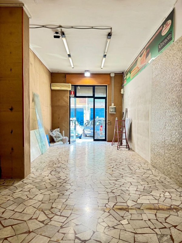 locale commerciale in affitto a Casavatore