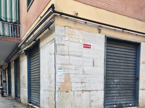 negozio in affitto a Casavatore