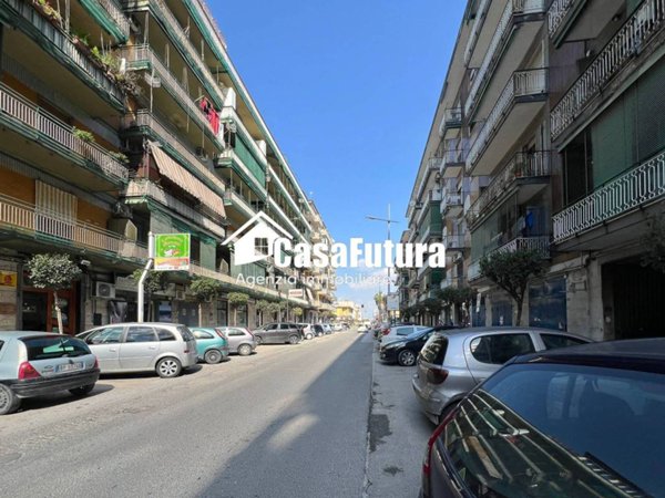 negozio in affitto a Casavatore