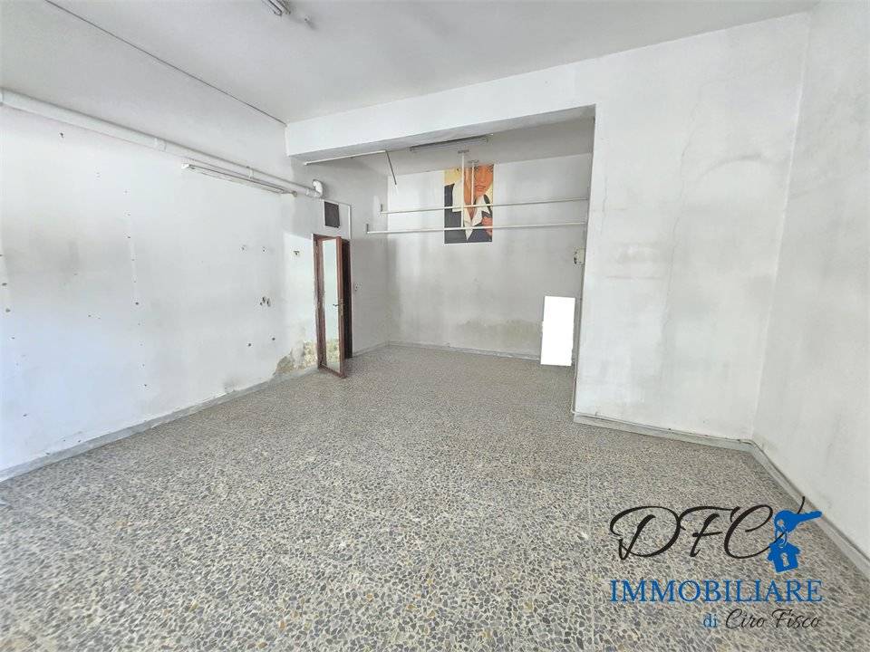 negozio in affitto a Casavatore