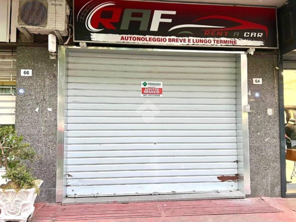 negozio in affitto a Casavatore