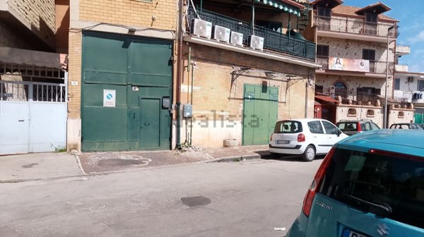 locale commerciale in affitto a Casavatore