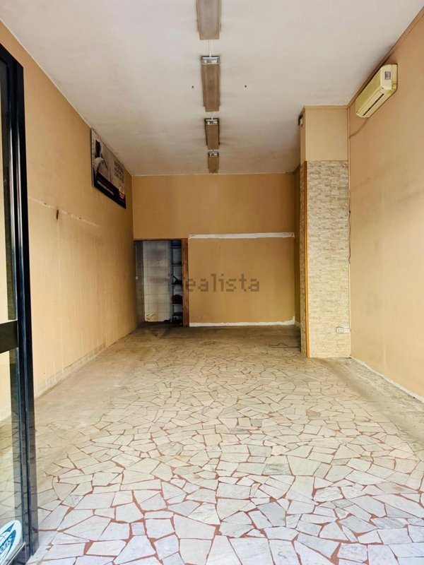 locale commerciale in affitto a Casavatore