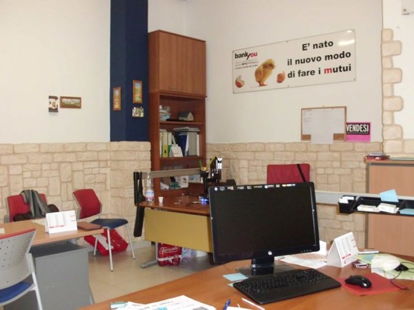ufficio in affitto a Casoria