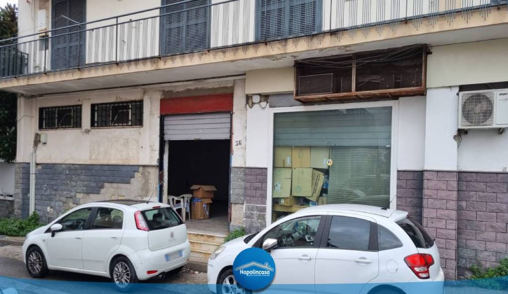 negozio in affitto a Casoria