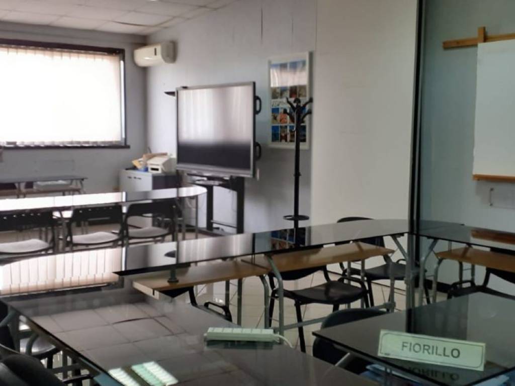 ufficio in affitto a Casoria