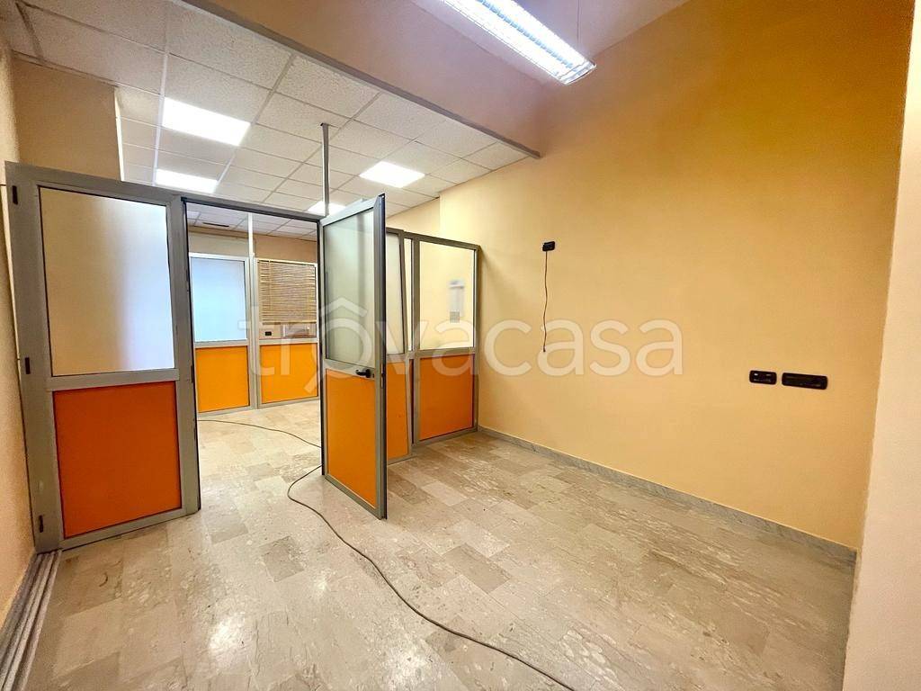 trivano in affitto a Casoria