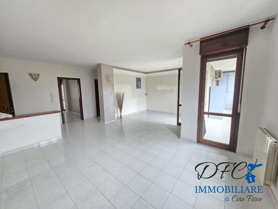 appartamento in affitto a Casoria
