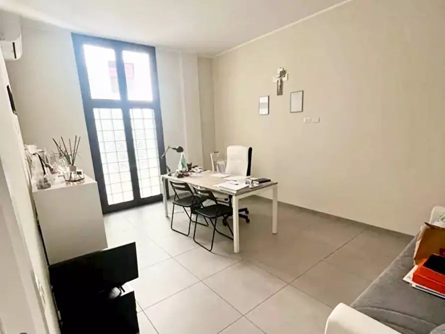 ufficio in affitto a Casoria