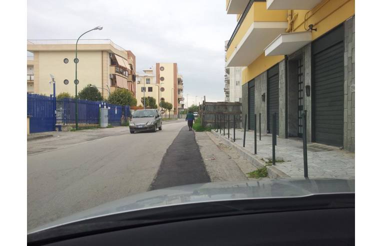 negozio in affitto a Casoria