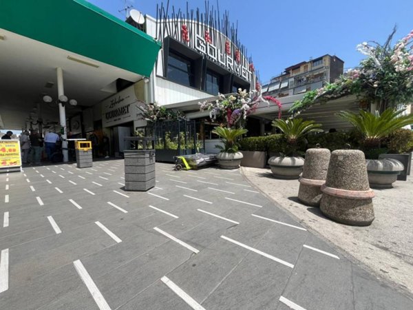 negozio in affitto a Casoria