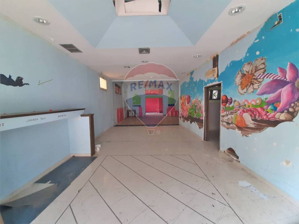 locale commerciale in affitto a Casoria