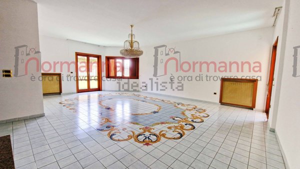 villa in affitto a Casoria