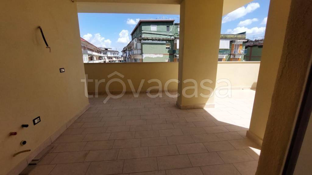 appartamento in affitto a Casoria in zona Arpino