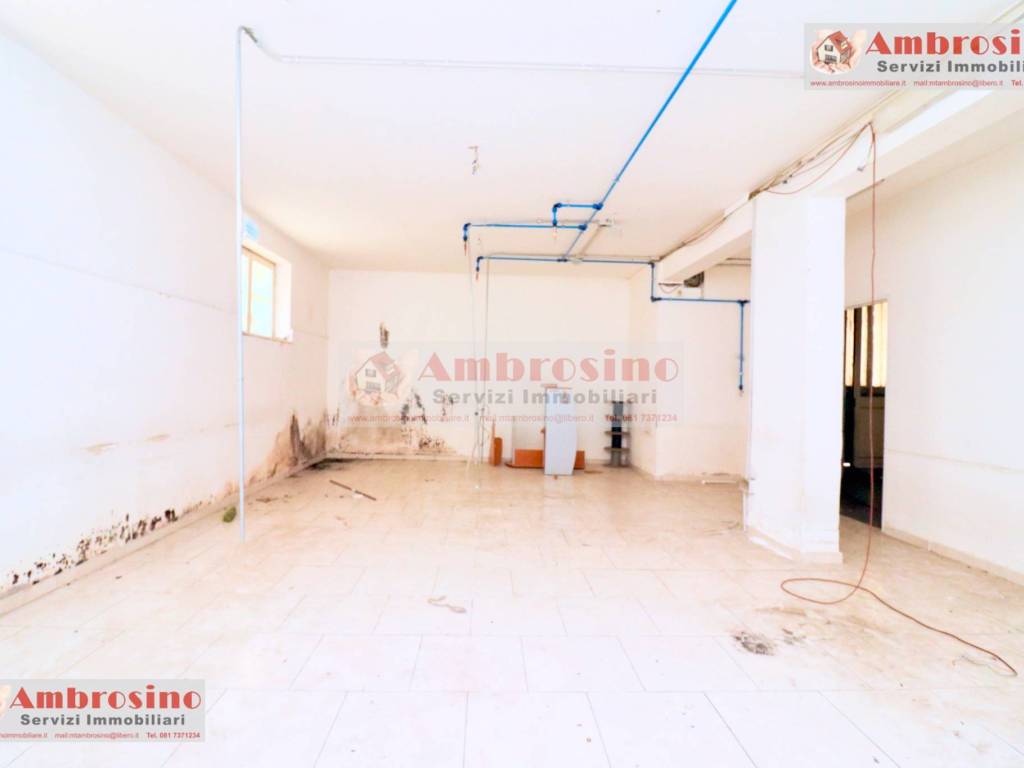 locale commerciale in affitto a Casoria in zona Arpino