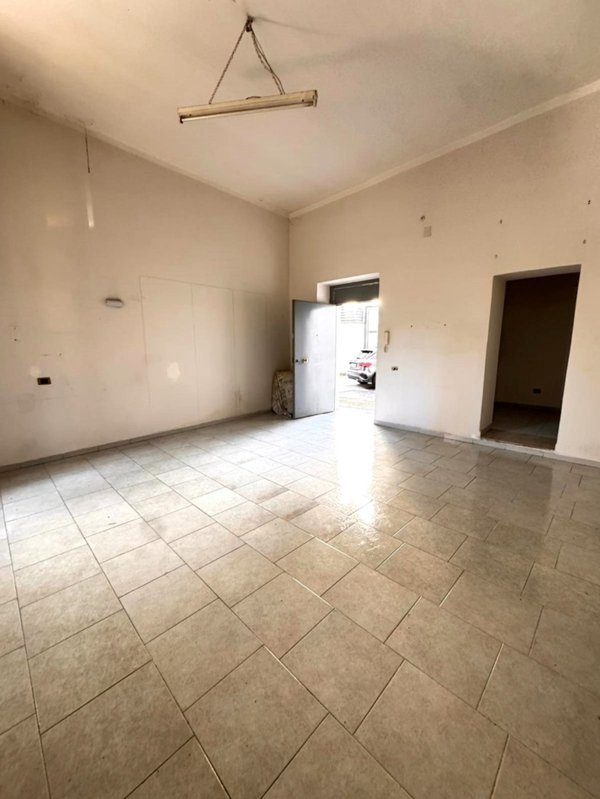 ufficio in affitto a Casoria in zona Centro Storico