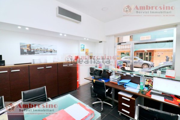 locale commerciale in affitto a Casoria