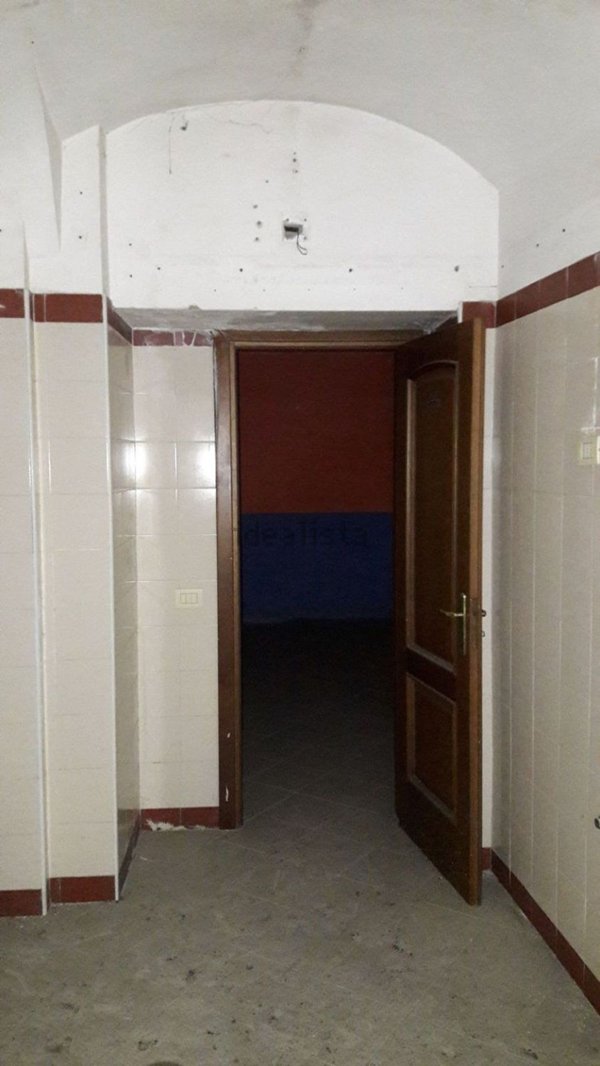 locale commerciale in affitto a Casoria in zona Centro Storico