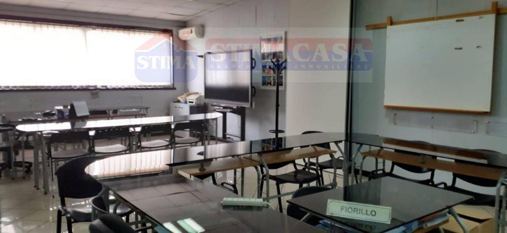 ufficio in affitto a Casoria