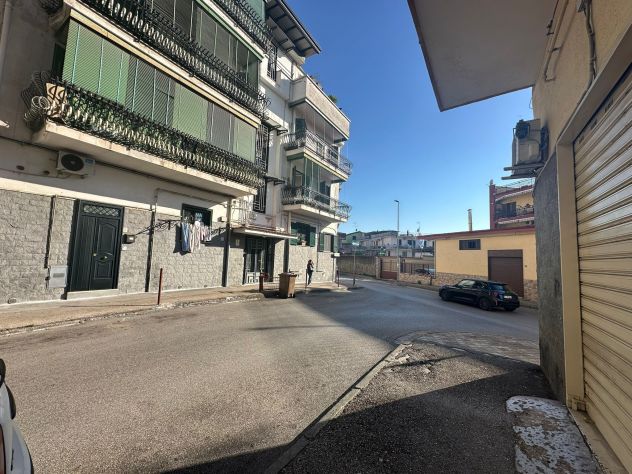 locale commerciale in affitto a Casoria in zona Centro Storico