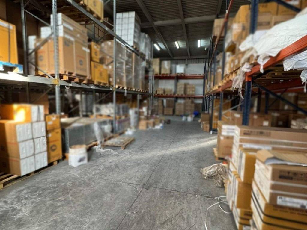 locale commerciale in affitto a Casoria