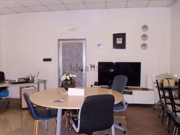 ufficio in affitto a Casoria