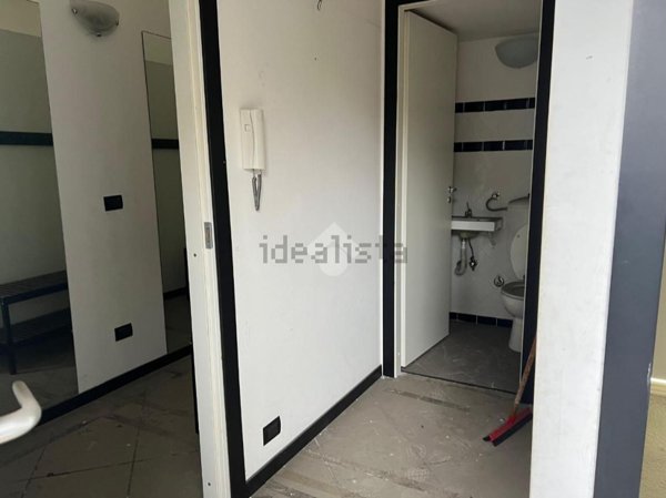 negozio in affitto a Casoria in zona Centro Storico