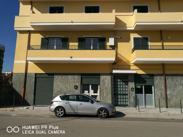 negozio in affitto a Casoria