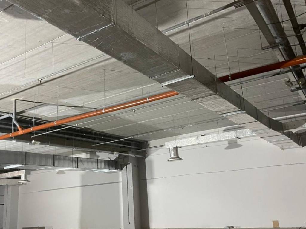 locale commerciale in affitto a Casoria