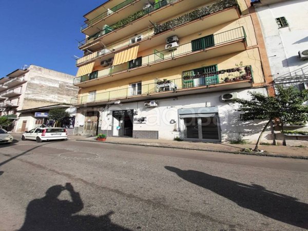 negozio in affitto a Casoria in zona San Benedetto