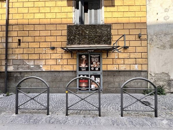 negozio in affitto a Casoria in zona Polverino