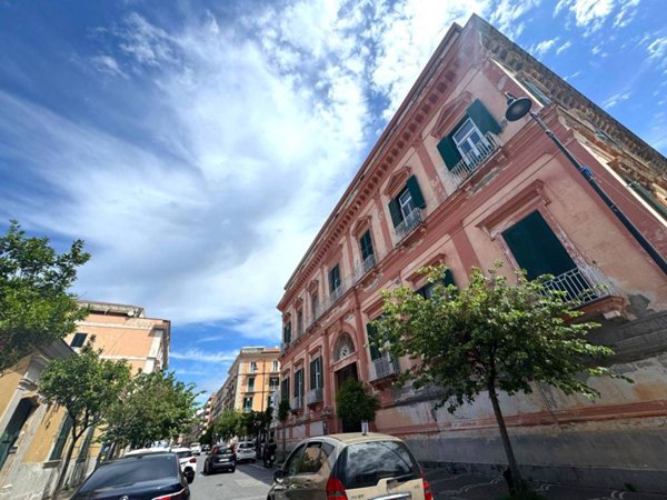 negozio in affitto a Castellammare di Stabia