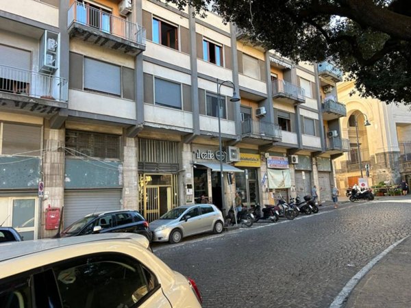 intera palazzina in affitto a Castellammare di Stabia