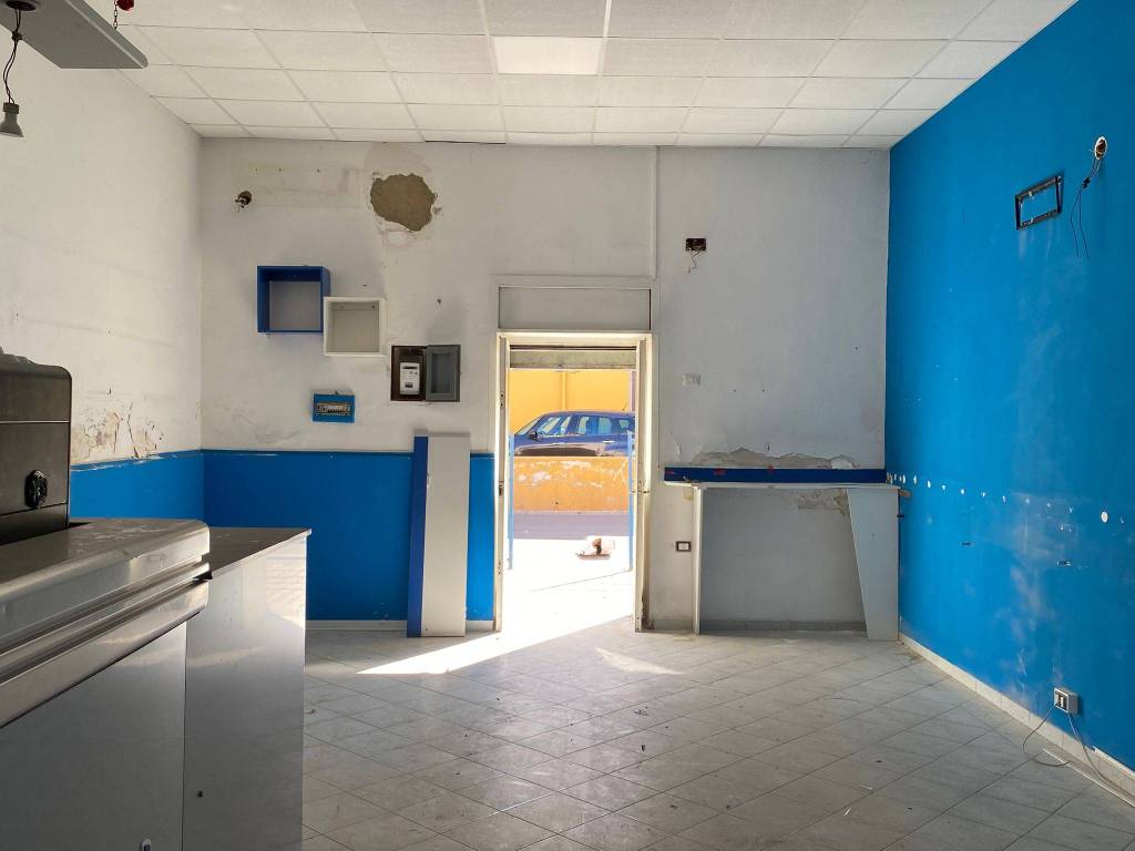 negozio in affitto a Castellammare di Stabia