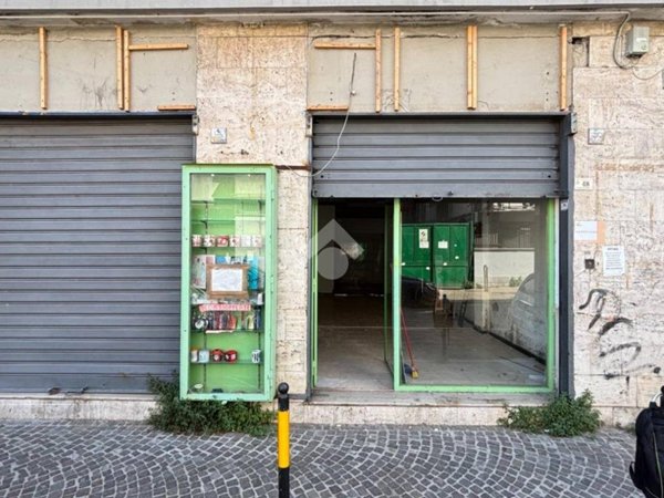 negozio in affitto a Castellammare di Stabia