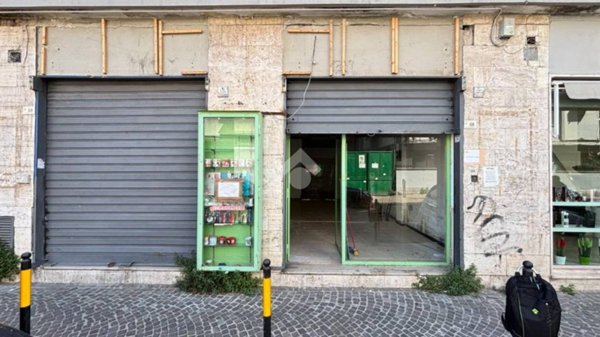 negozio in affitto a Castellammare di Stabia