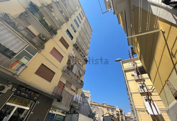 locale commerciale in affitto a Castellammare di Stabia