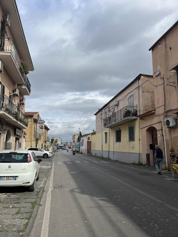 locale commerciale in affitto a Castellammare di Stabia