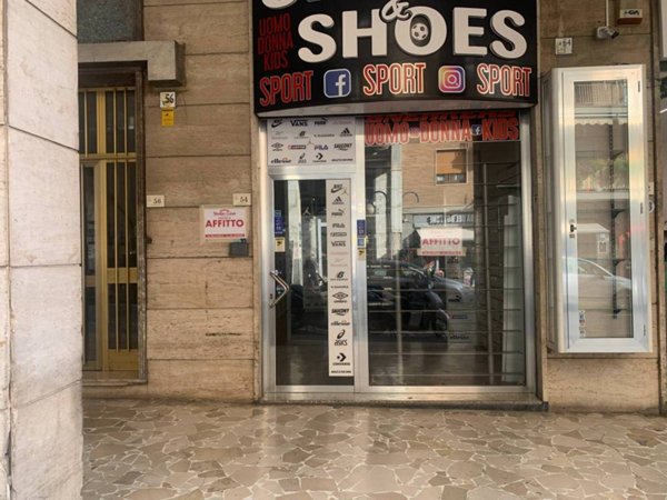 negozio in affitto a Castellammare di Stabia