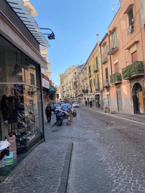 negozio in affitto a Castellammare di Stabia
